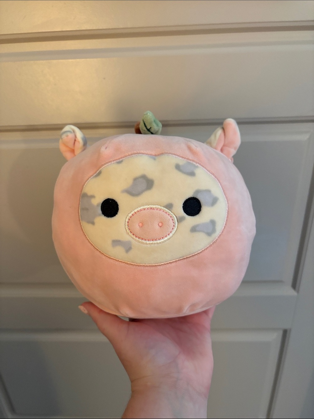 Squishmallows Pink Pig Plush with Cream & Gray Face